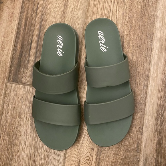 american eagle pool slides